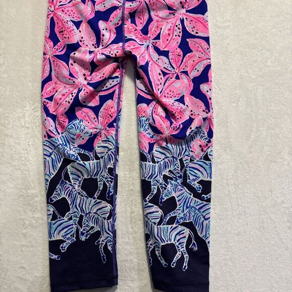 Lilly Pulitzer Luxletic Jolena Weekender Cropped Leggings Wild Child Zebra Small - Picture 8 of 12